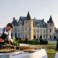 Peut-on apporter son traiteur dans un château ?